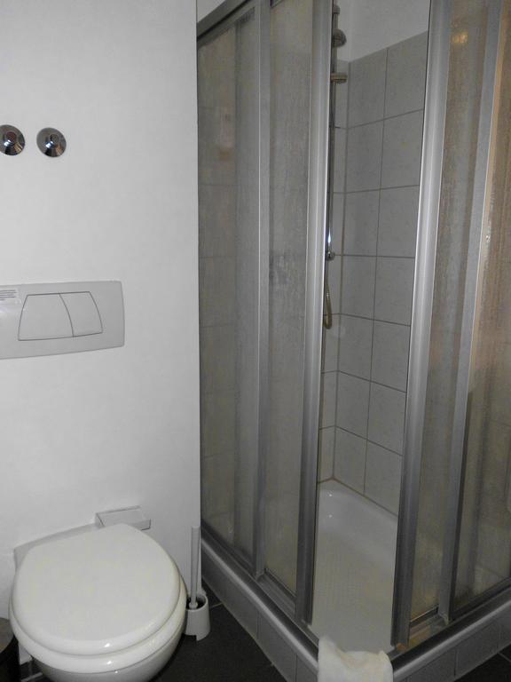 Hotel Montana Lauenau المظهر الخارجي الصورة