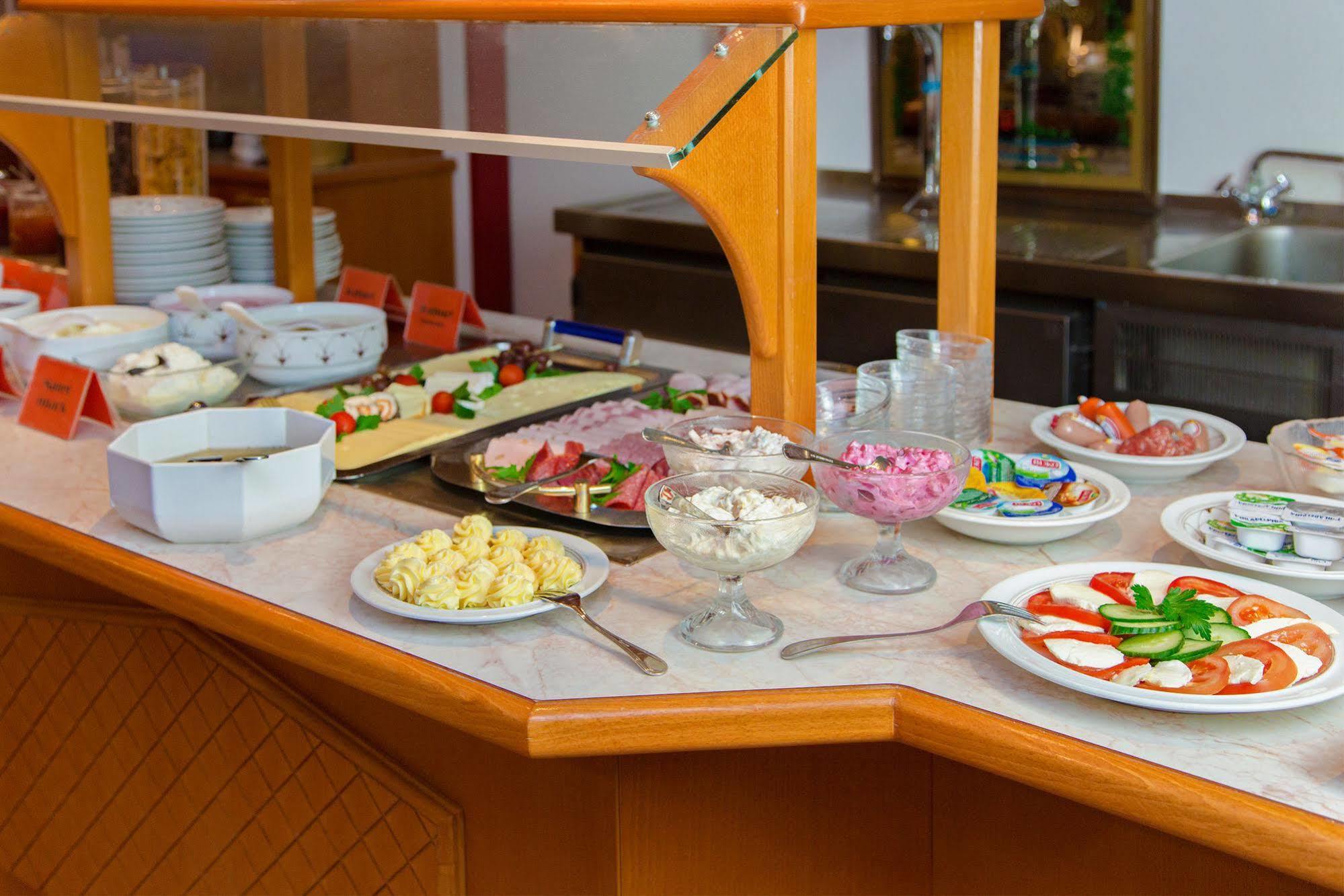 Hotel Montana Lauenau المظهر الخارجي الصورة