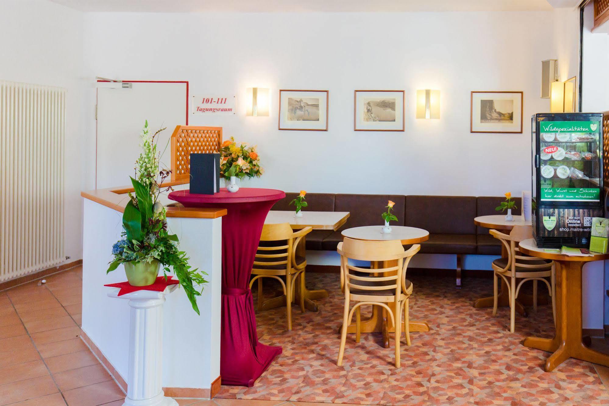 Hotel Montana Lauenau المظهر الخارجي الصورة